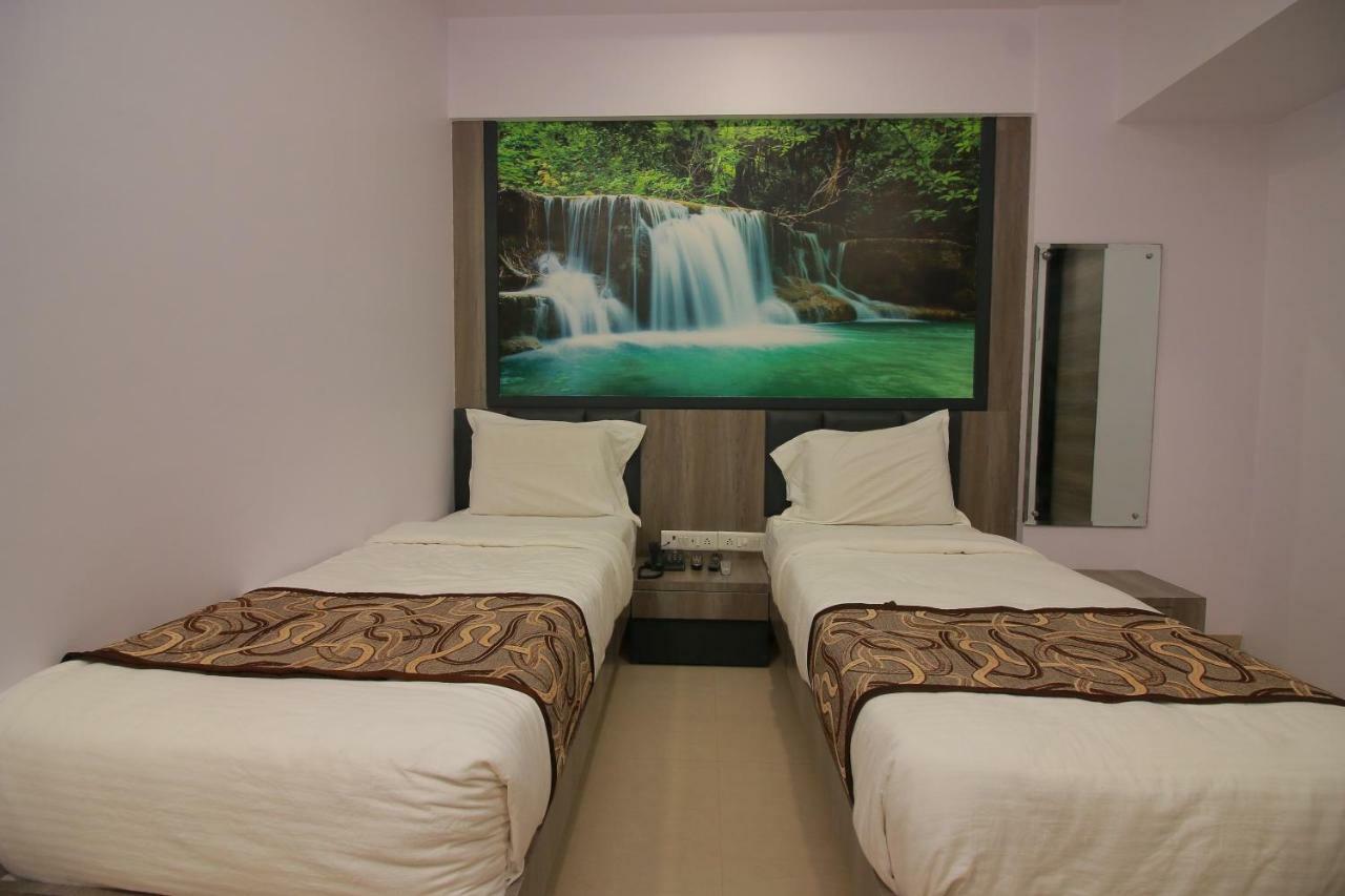 Hotel Apex 나비뭄바이 외부 사진