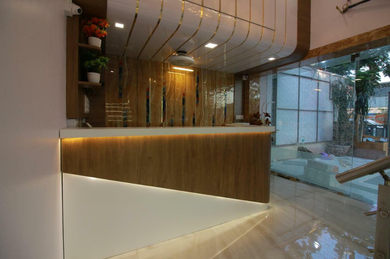 Hotel Apex 나비뭄바이 외부 사진